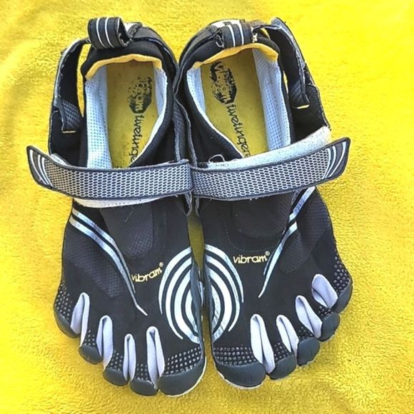 Vibram Shoes Vibram Komodo Five Fingers Shoes Poshmark